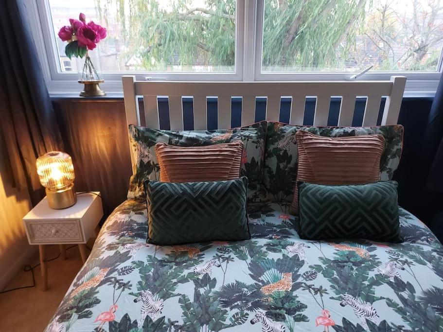 2 Bed Flat, Bounds Green, Piccadilly Line, London N11 Zewnętrze zdjęcie