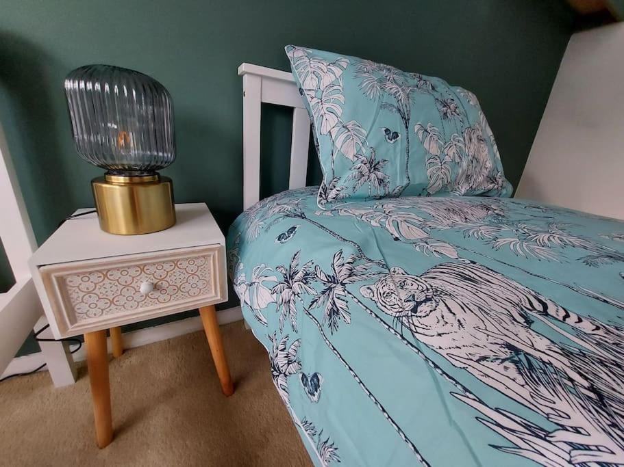 2 Bed Flat, Bounds Green, Piccadilly Line, London N11 Zewnętrze zdjęcie